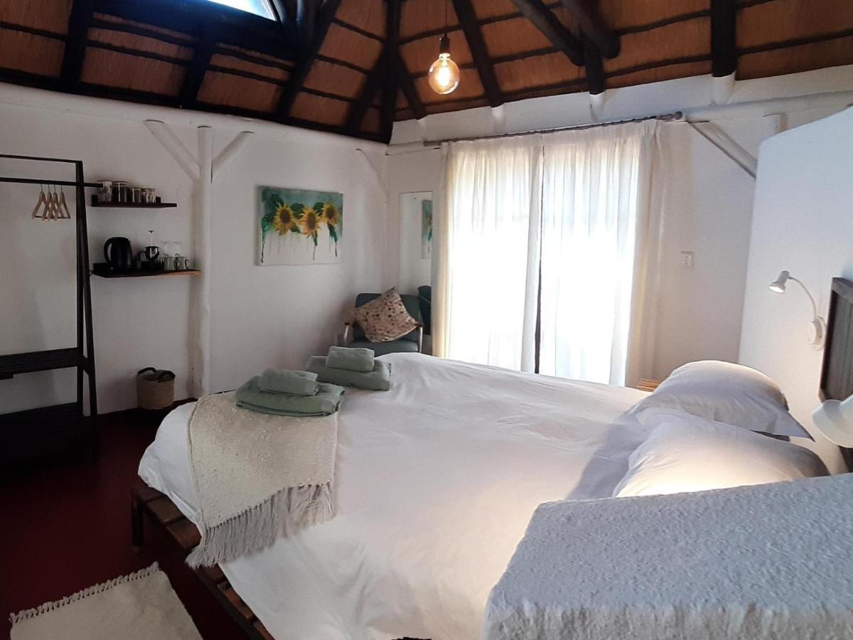 Japie'S Yard Wanderer'S Inn Swakopmund Ngoại thất bức ảnh