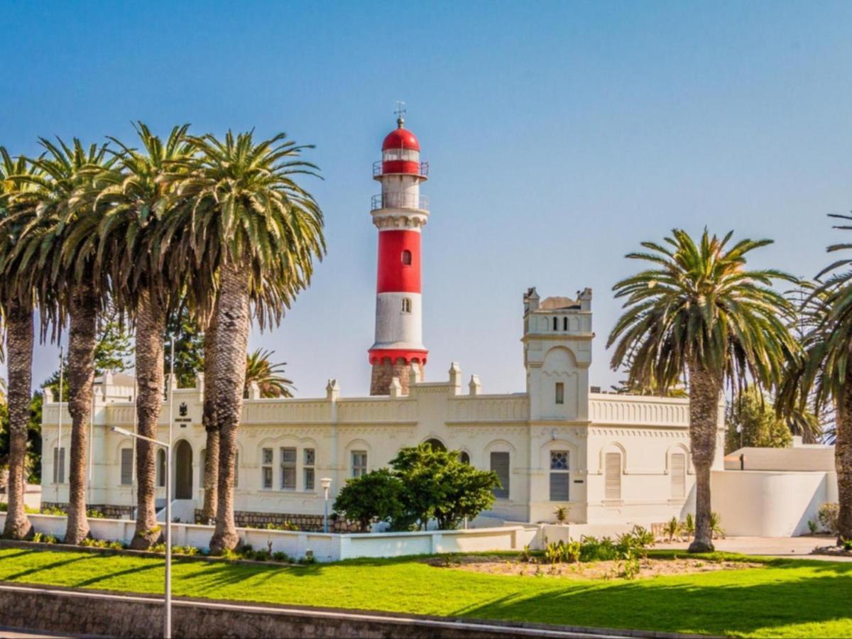 Japie'S Yard Wanderer'S Inn Swakopmund Ngoại thất bức ảnh